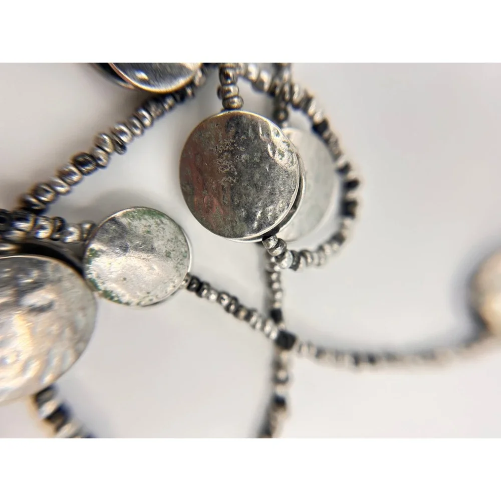 Chicos Long Beaded Necklace Womens OS Silver Black Good Hammered Disc Layered